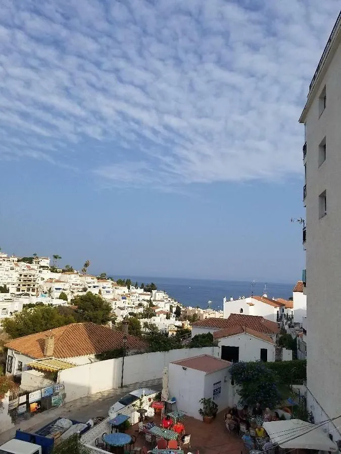 Superior Family Town Centre Villa Close To Beach In Peaceful Residential Zone Nerja Spanien